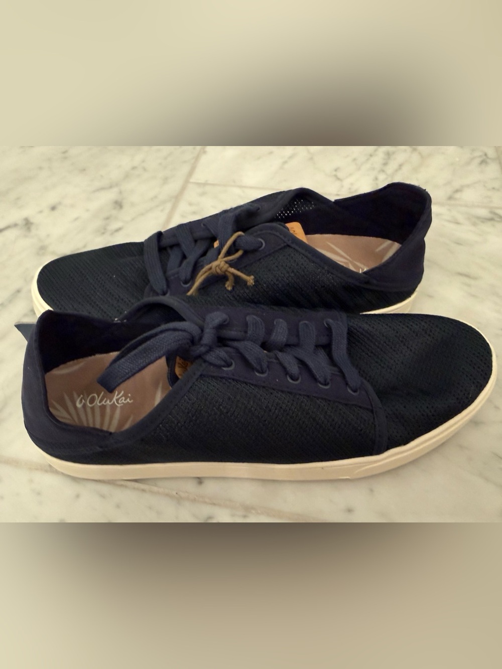 OluKai Women’s PEHUEA LI Lightweight Sneakers in Trench Blue. Size 9.5 (NEW) - Picture 2 of 8